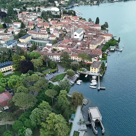 Terrace * Mandello del Lario